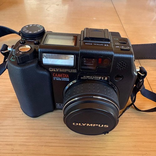 Olympus 5050 fotocamera - olympus,
